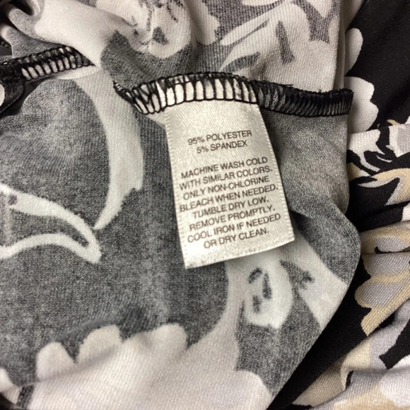 White House Black Market dress SZ XS floral mini dark cottagecore office… - Picture 7 of 7